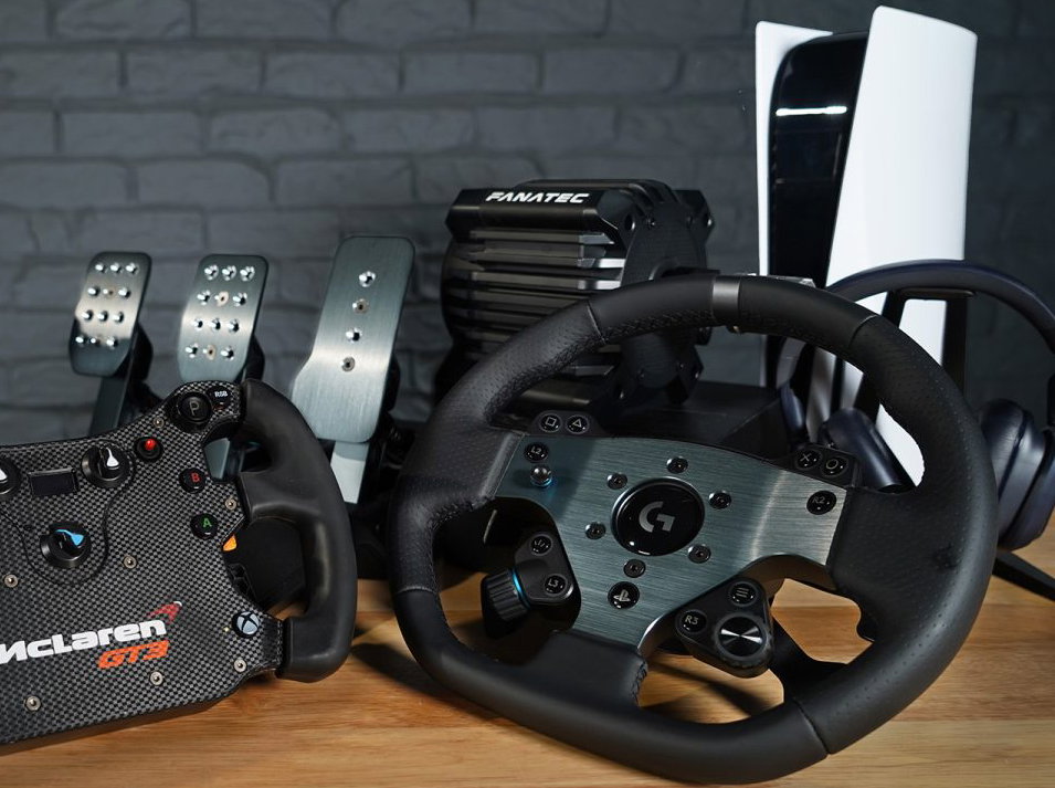  Thrustmaster T300 RS - Gran Turismo Edition Racing Wheel with  pedals (Compatible with PS5,PS4,PC) : Everything Else