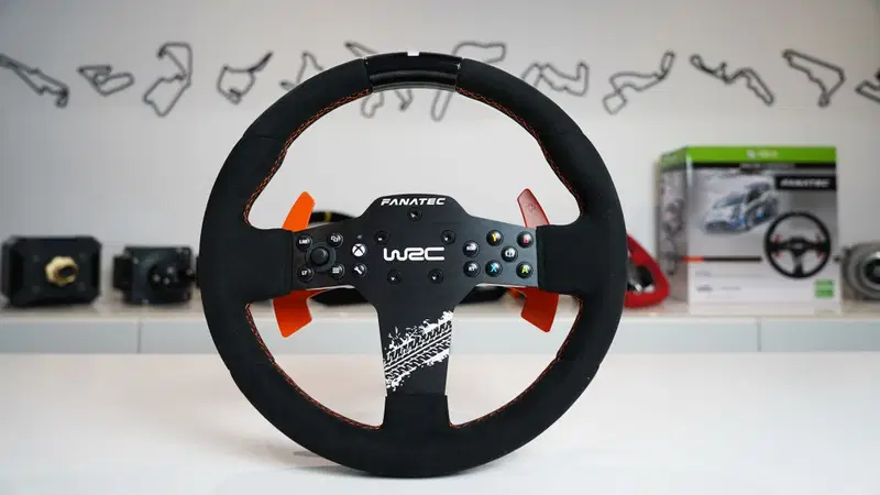 REVIEW - Fanatec CSL Elite Steering Wheel McLaren GT3 V2 - Boosted Media