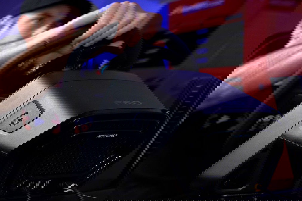 Logitech Direct Drive Racing Wheel Driving Test
